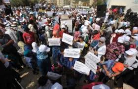 ‘‘طلبة الأونروا‘‘ يلتحقون بمدارسهم متحدين ‘‘وعد كوشنير‘‘