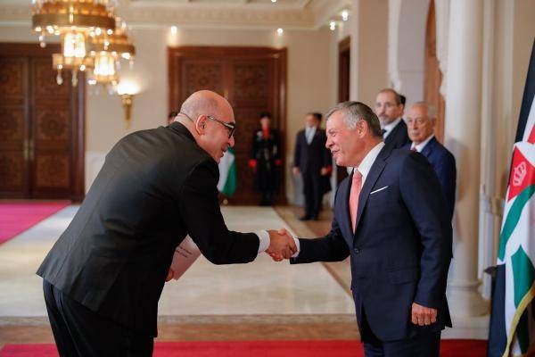 الملك يتقبل اوراق اعتماد السفير الاسرائيلي وعدد من السفراء