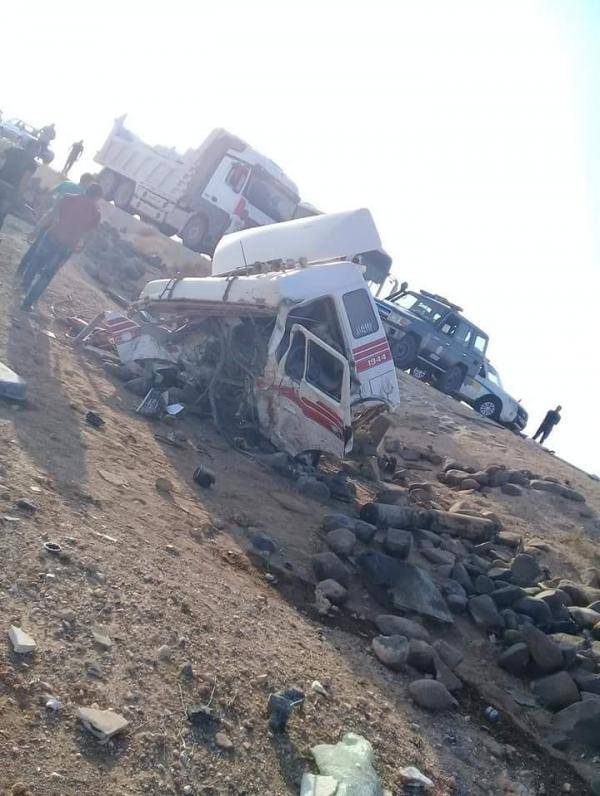 وفاة واصابتان بحادث تصادم بالرويشد