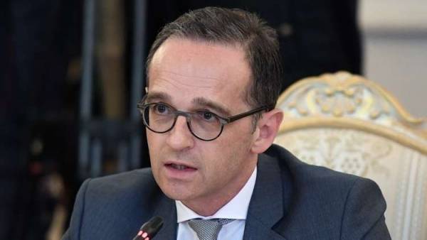 برلين تشبّه واشنطن بالثعبان