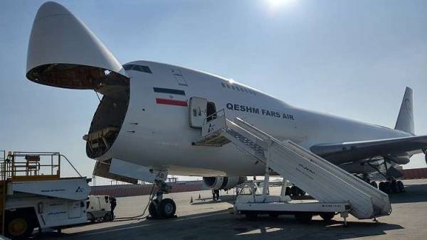 الاستخبارات الغربية تكشف ممرات جوية سرية تسلكها إيران لتهريب الأسلحة