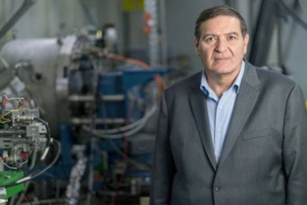 من يفتح ملف خالد طوقان النووي .. ؟