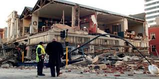 زلزال عنيف يضرب وسط الإكوادور دون وقوع إصابات