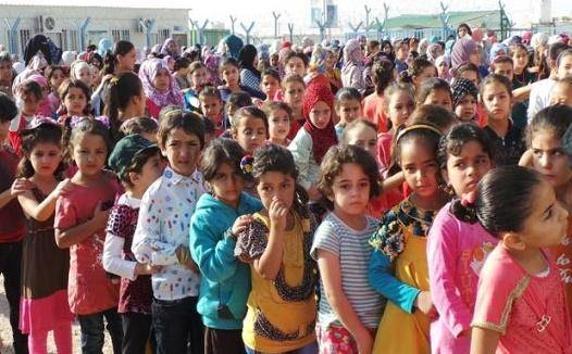 «يونسيف» تقلص البرامج الدراسية للسوريين في الأردن