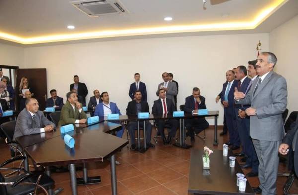 وزير الداخلية يفتتح دورة تدريبية ل 25 موظفا اداريا لاشغال وظيفة مدير قضاء