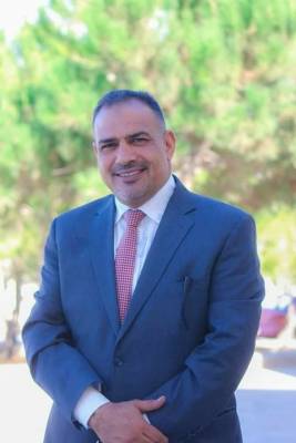 النائب الطراونة:يفجر مفاجأة من العيار الثقيل في الجمارك !!