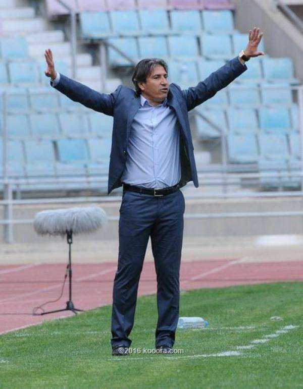 الفيصلي يقيل مديره الفني التونسي نبيل الكوكي