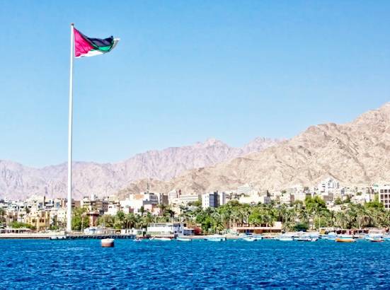 ابناء العقبة يحملون الفريق الوزاري جملة من الانتقادات