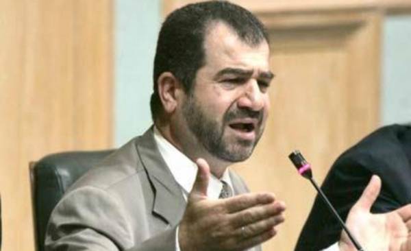 عضو مجلس بلدي الزرقاء يشكو رئيسه