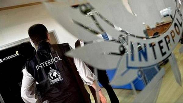 توقيف فاسدٍ هارب بعد تسلّمه من الإنتربول وتوقيف اخر من بلدية عين الباشا