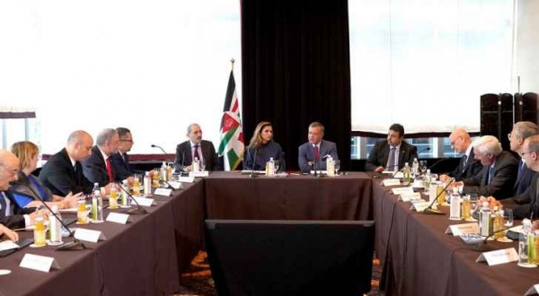 الملك يلتقي عددا من ممثلي المنظمات اليهودية الدولية والأمريكية