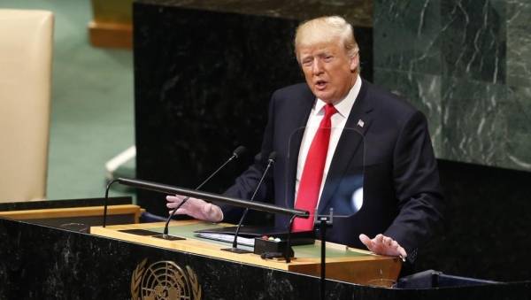 بالفيديو..ترامب في موقف محرج بعدما تحدث عن انجازاته