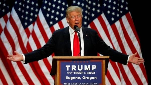 ترامب مع حل الدولتين.. ويتحدث عن خطة سلام