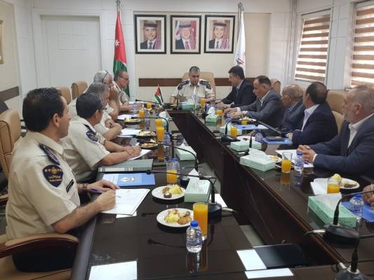 مدير عام الجمارك يلتقي نقيب وأعضاء أصحاب شركات التخليص