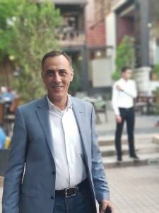 المحافظ ياسر العدوان ينتصر لطلبة (آل البيت) ـ تفاصيل