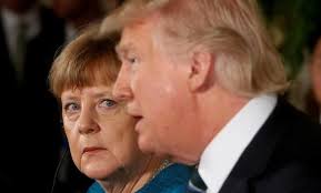 ميركل تحذّر ترامب من تدمير الأمم المتحدة