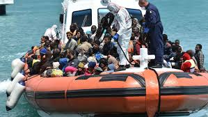 بريطانيا تخطط لاستخدام طرق جديدة لمكافحة الهجرة