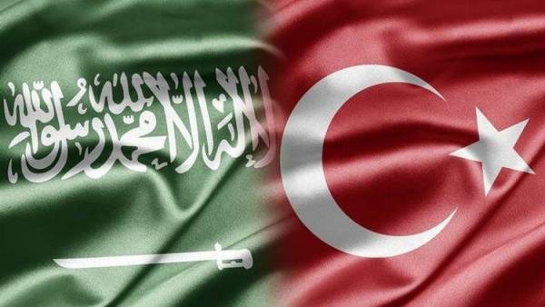 السعودية تنفي طرد السفير التركي