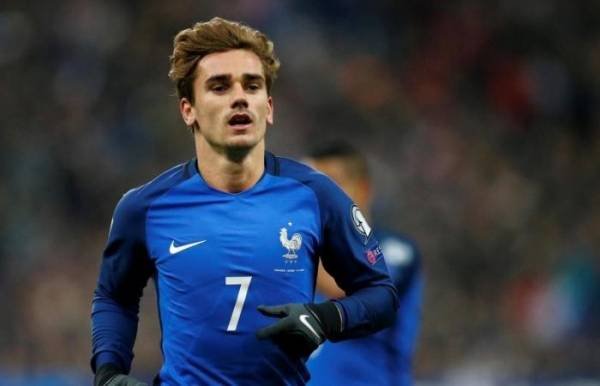 غريزمان يرشح 6 لاعبين للفوز بـالكرة الذهبية