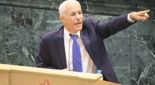 العرموطي يسأل عن صفحة الجنسیة؟