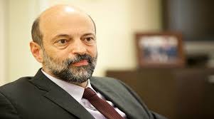 المحامي حازم علي النسور يكتب .. دولة الرزاز ما بين رئاسة لجنة تقييم التخاصية ورئاسة مجلس الوزراء