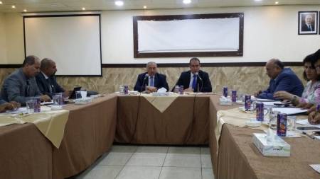 النقابات الصحية ووزارة الصحة تمهلان الحكومة شهرا لتلبية مطالبها