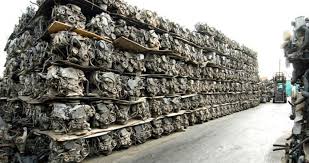 ضبط شحنة سبائك معدنية ملوثة إشعاعياً واعادتها الى بلد المنشأ