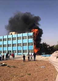 تماس كهربائي يتسبب بحريق مدرسة في الشوبك