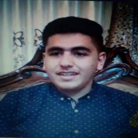 الرزاز ممازحا قتيبة جوازه محجوز وقتيبة يرد حسسونا انه البلد النا ورح نظل بالبلد