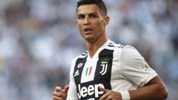 مدرب يوفنتوس يتحدث عن رونالدو المتواضع جدا