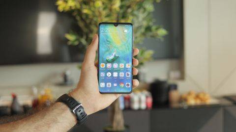 عيب كبير في هواوي الخارق ومطالبات للشركة بالتفسير