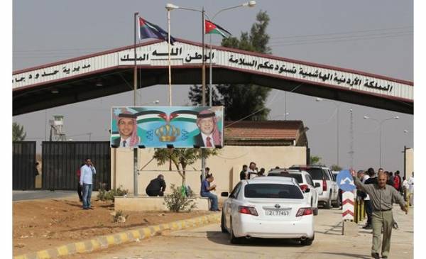 عودة ‘‘خجولة‘‘ للاجئين السوريين عبر ‘‘نصيب‘‘