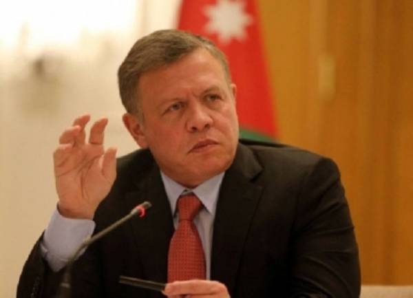 الملك يلتقي اليوم  شخصيات سياسية