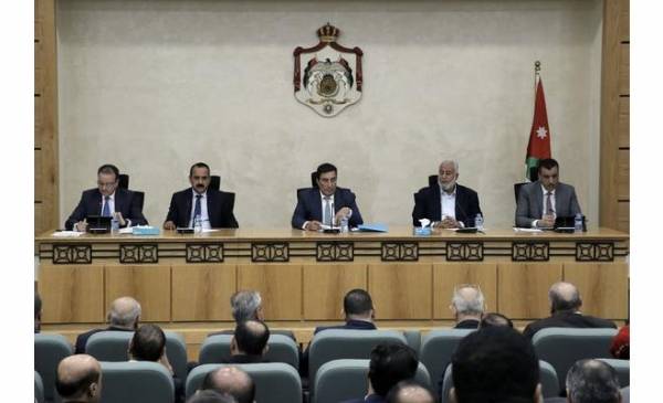 مجلس النواب يقر صيغة الرد على خطاب العرش