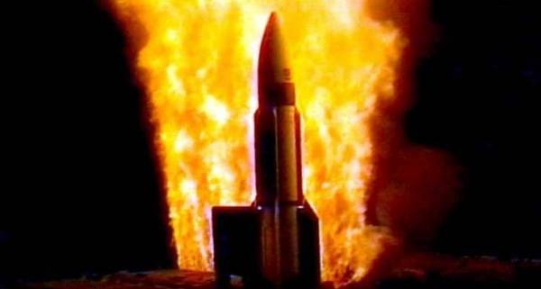 حرب باردة أخرى.. موسكو تهاجم خطوة ترامب الصاروخية الخطيرة