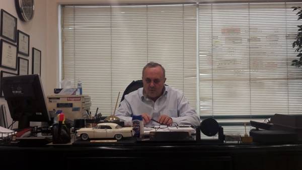 الطباع في حوار مهم مع أخبار البلد يؤكد على أن القطاع التجاري في غرفة الانعاش