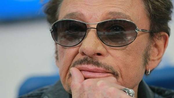 بكم بيع عقب سيجارة جوني هوليداي؟