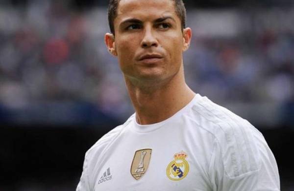 رونالدو يرد على إيسكو ساخرا: جيد أنك لم تبك