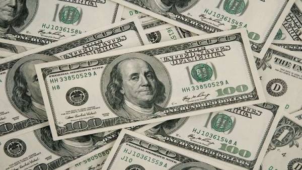 طبيبة تشخص صديقتها بـ الجنون للتهرب من سداد الدين!