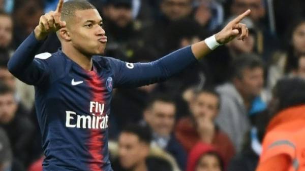 كيف علق بلاتيني على مقارنة مبابي بـالملك؟