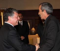 هل يتم تعيين مستشار جلالة الملك وزيرآ للتربية ..؟؟