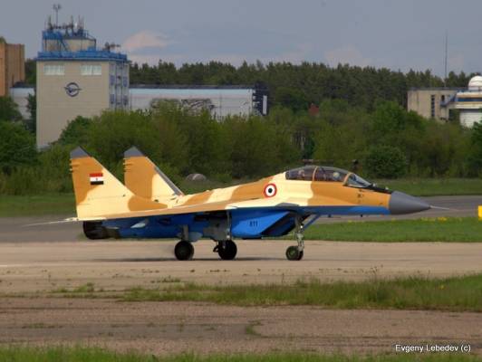 سقوط مقاتلة مصرية أثناء طلعة تدريبية