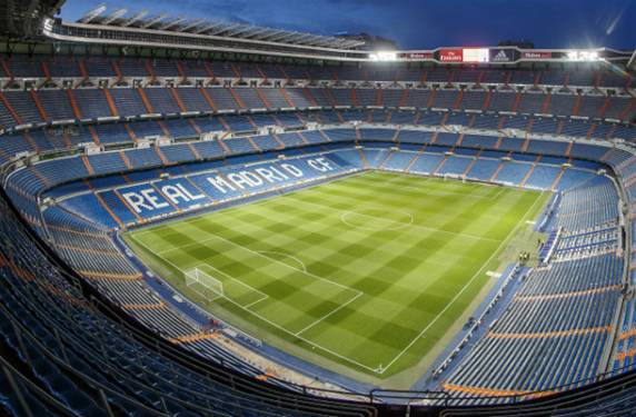 لاعبو ريال مدريد محرومون شهرا من ملعبهم