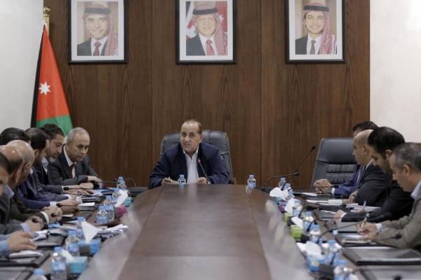 الاقتصاد النيابية تواصل مناقشة معدل الدخل مع شركات الصرافة والمالية