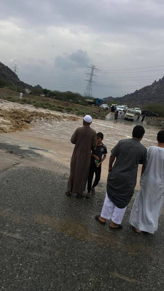 سيول لم تحدث منذ 20 عاما.. تنبيهات لـ 10 مناطق في السعودية