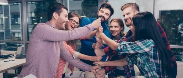 ضغوط العمل تدمّر نفسيتك! إليك حلولاً للتّخلص منها