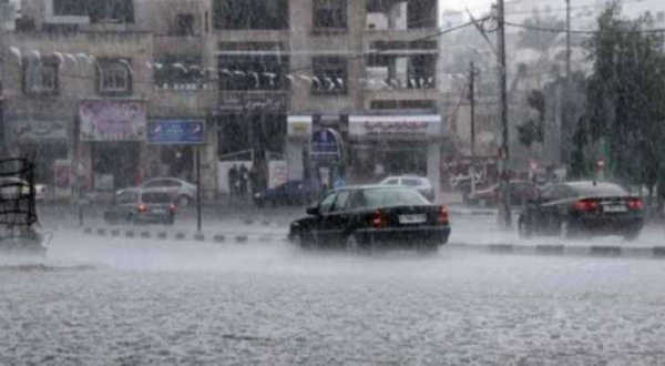 الأرصاد تحذر من احتمال تشكل السيول الجمعة والسبت