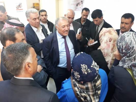 الزبن يتفقد الواقع الصحي في محافظة الطفيلة _ صور