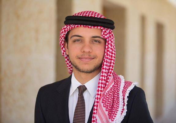 ولي العهد يتابع عمليات الإنقاذ ويوجه الجهات المعنية لبذل أقصى الجهود