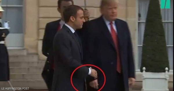بالفيديو.. ماكرون يمد يده للمصافحة وترامب يحرجه